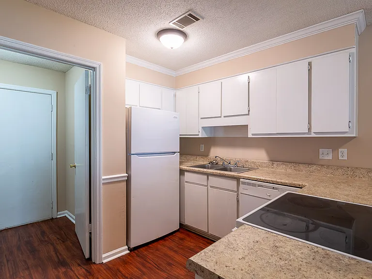 433 Evans Mill Dr #B — Photo 8