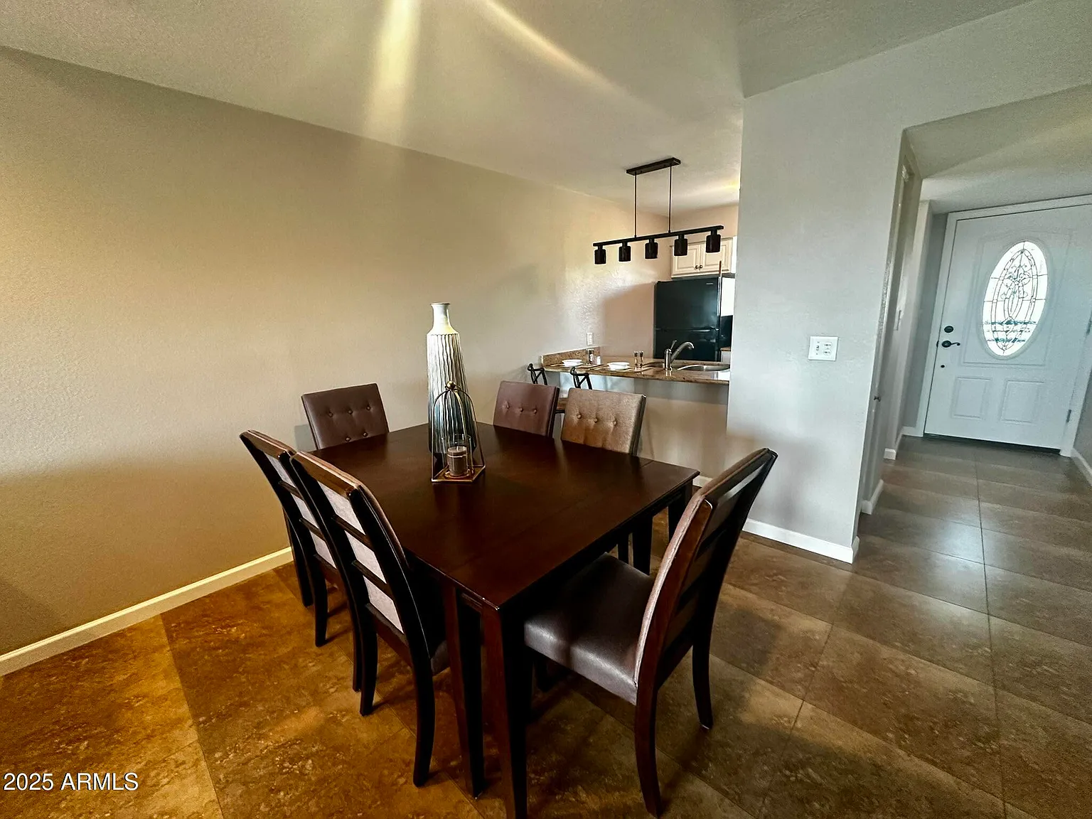 2 bed, 2.0 bath, 987 sqft, $3,000 — Photo 4