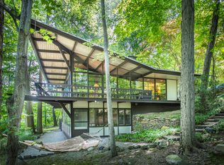 220 Hessian Hills Rd, Croton On Hudson, NY 10520