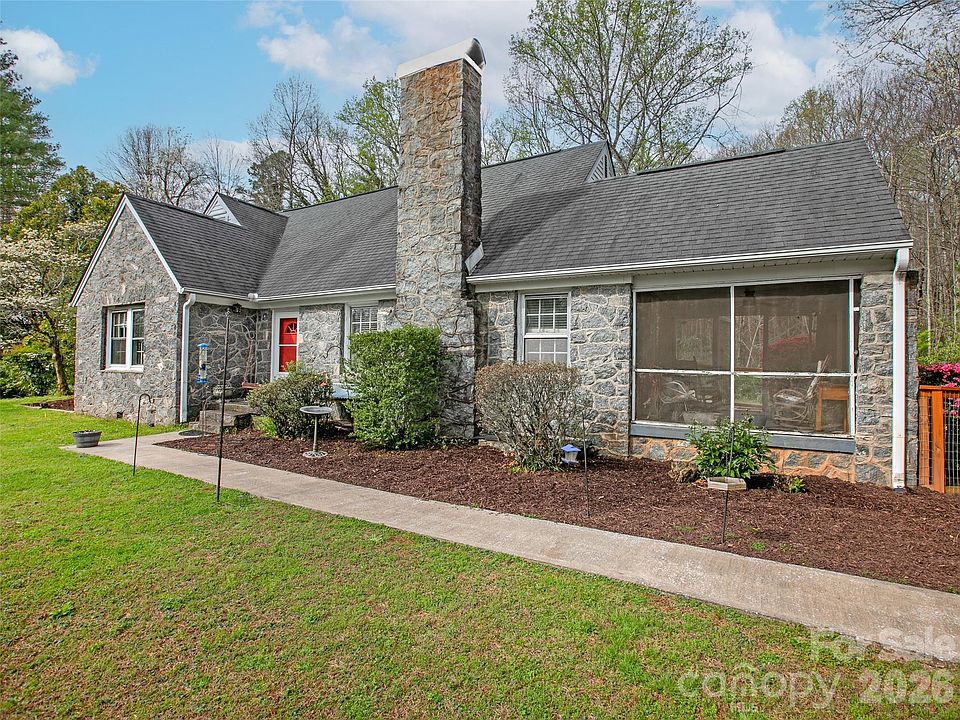 1st image of 514 Cherryfield Loop
