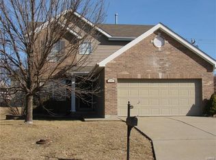 1948 Briarfield Dr, Lake Saint Louis, MO 63367