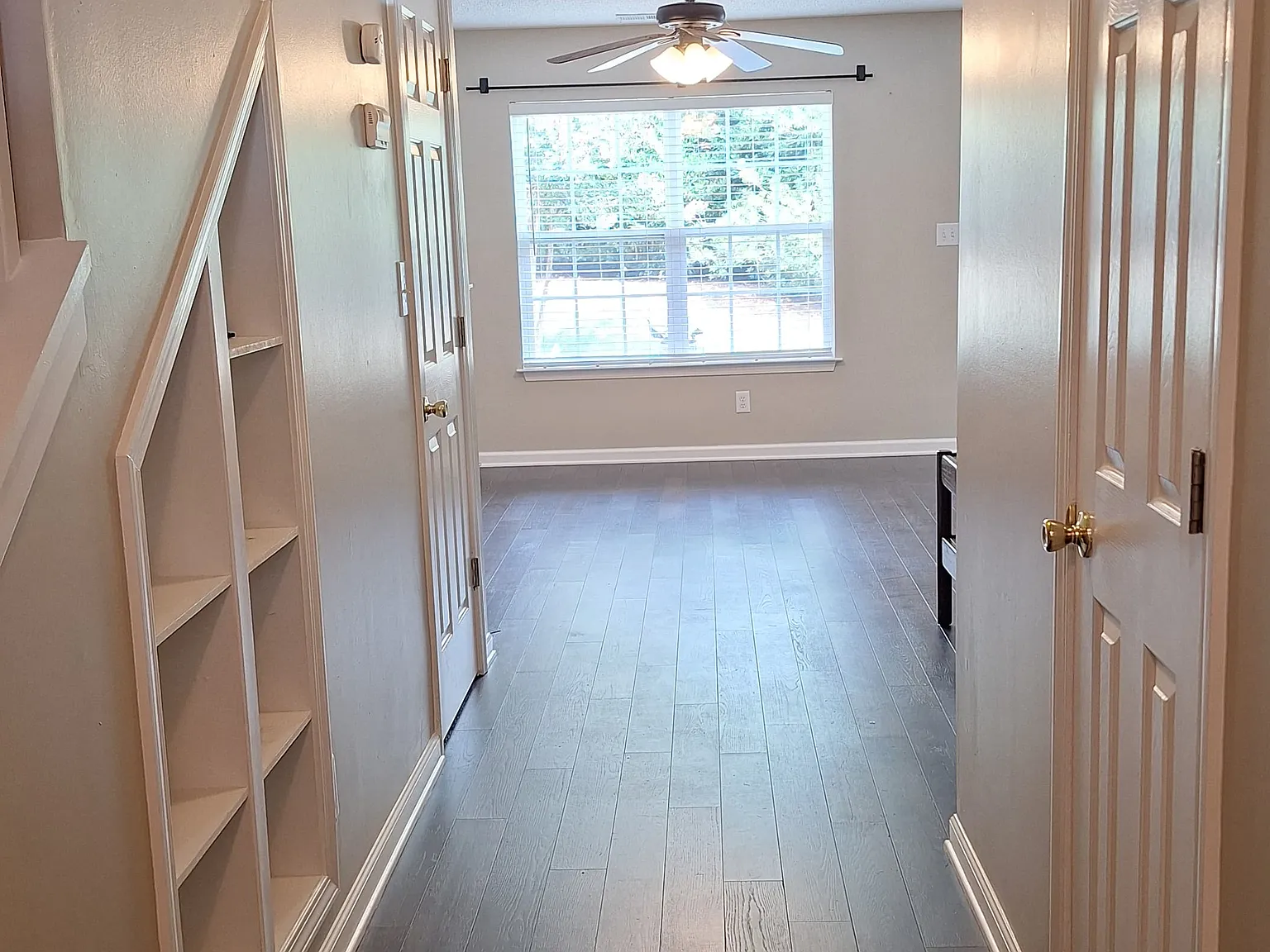 2 bed, 2.5 bath, 1251 sqft, $1,800 — Photo 1