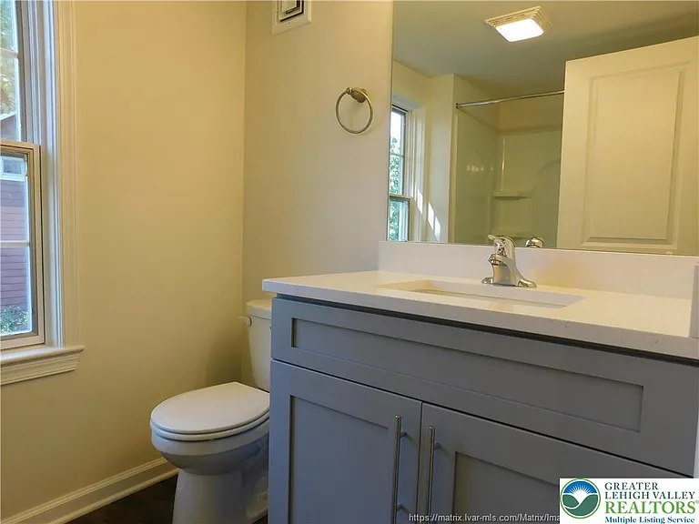 1414 Iron St — Photo 16