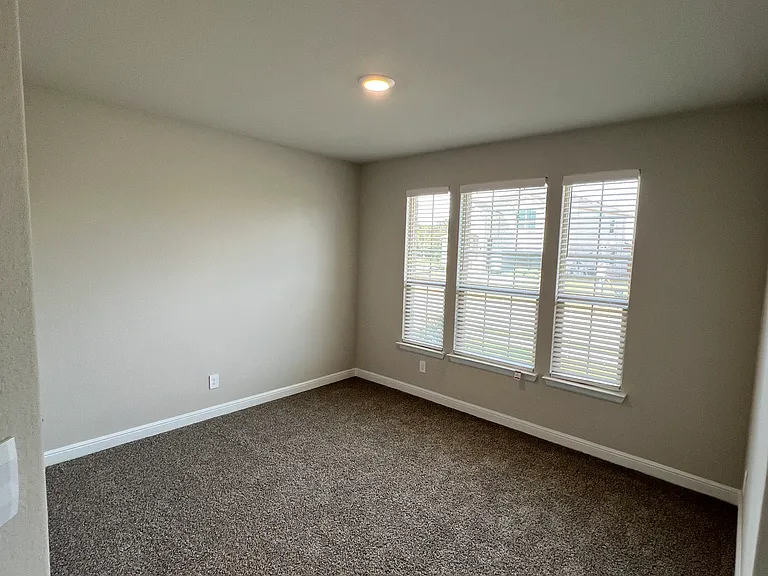 15508 Balham Pass — Photo 32