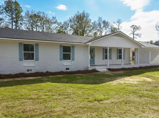 82 Pine Ln, Adel, GA 31620