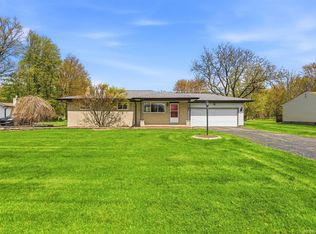 48809 Sugarbush Rd, Chesterfield, MI 48047