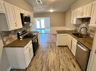 501 Beatty Dr, Grand Prairie, TX 75052