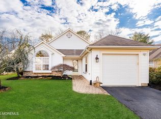 23 Pine Hollow Lane, Lakewood, NJ 08701