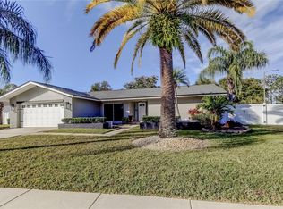 2686 Clubhouse Dr S, Clearwater, FL 33761