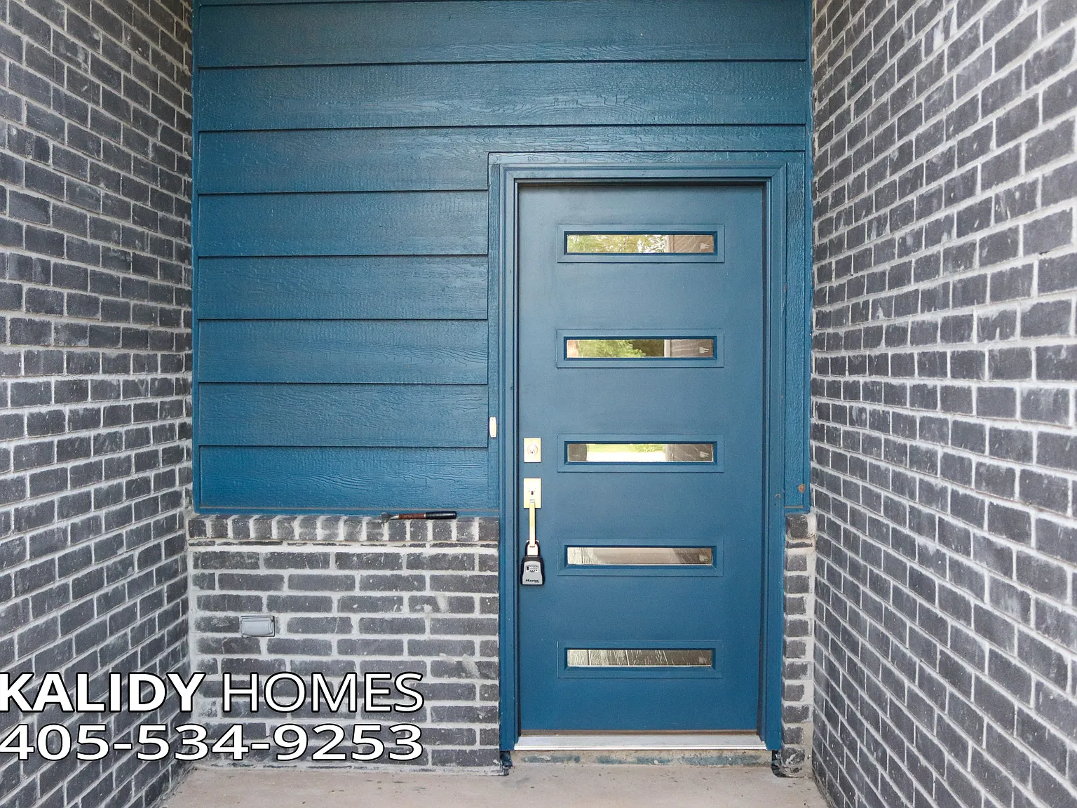 517 Remington Avenue - 1 — Photo 2