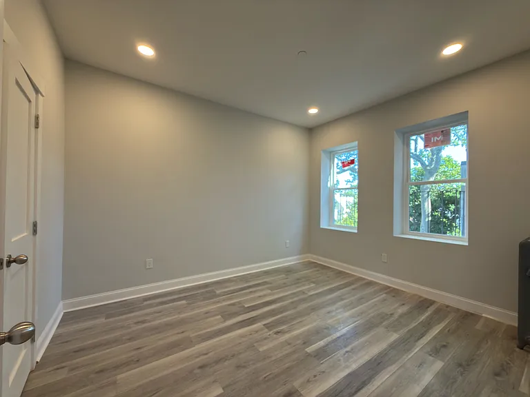 74 Kirkland St #31 — Photo 10