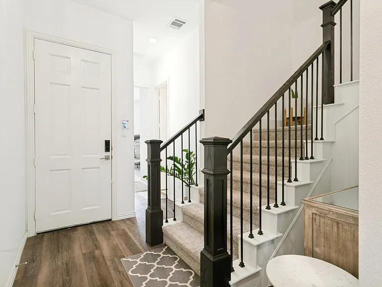 4265 Watson Way — Photo 13