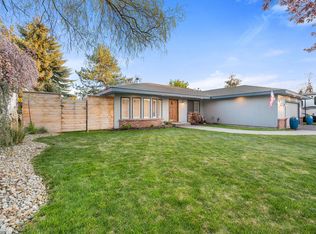 7020 Verda Vista Pl, Klamath Falls, OR 97603