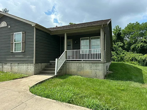 111 Springdale Ave #B Photo 1 111 Springdale Ave #B Photo 1