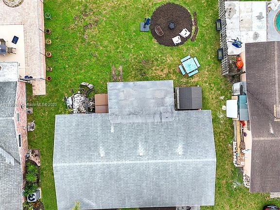5th image of 11701 NW 31st Pl