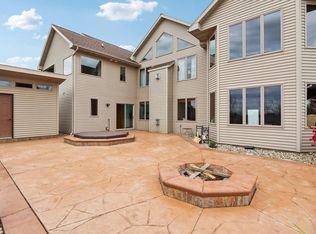 6784 Tartan Trail, Sun Prairie, WI 53590