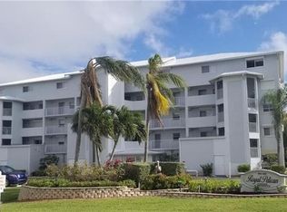 4511 Bay Beach Ln APT 111, Fort Myers Beach, FL 33931
