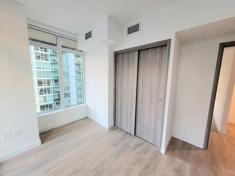 1 Concord Cityplace Way #703 — Photo 22