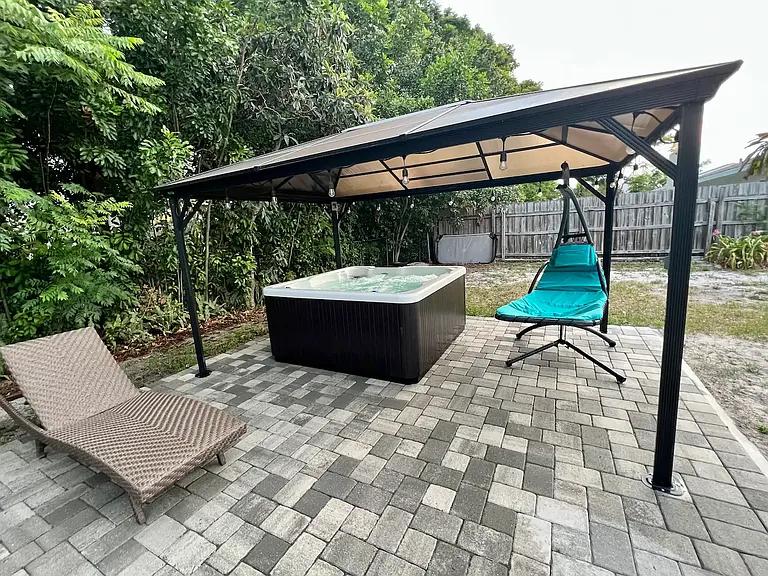 1237 Lotus Path — Photo 22