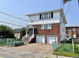3 Wood St, Garfield, NJ 07026