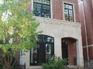 1121 W Wrightwood Ave #2, Chicago, IL 60614