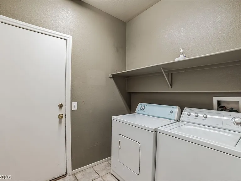 3295 Orange Sun St — Photo 12