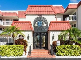 2900 Gulf Blvd APT 203, Belleair Beach, FL 33786