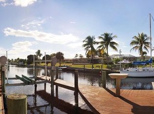 3010 SE 18th Place Cpe, Cape Coral, FL 33904