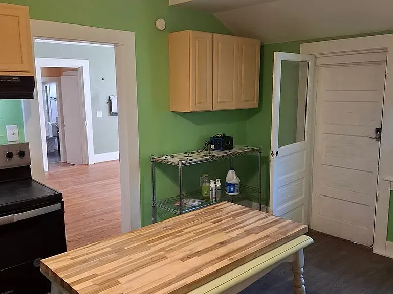 732 Stewarts Rd — Photo 3