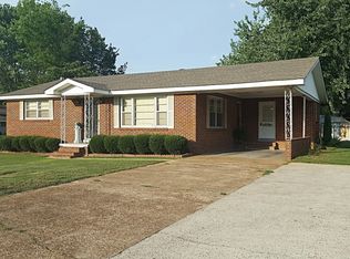 128 N Prairie St, Florence, AL 35630