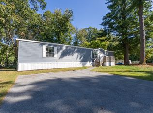37 Curtis Ln, Fort Edward, NY 12828