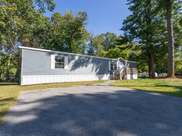 37 Curtis Ln, Fort Edward, NY 12828