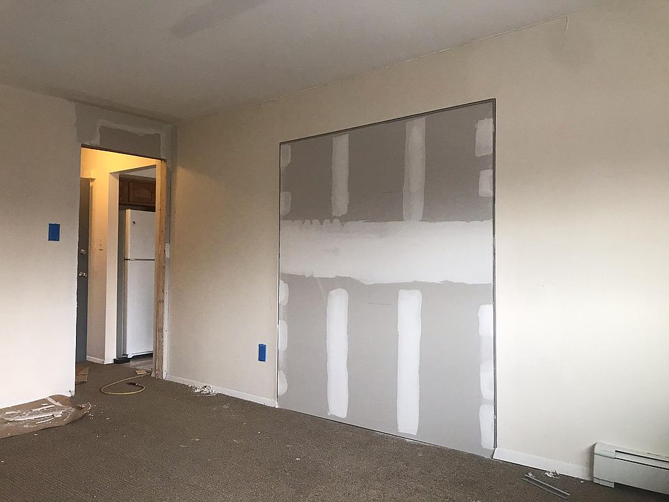 1st image of 352 Palmer Ave
