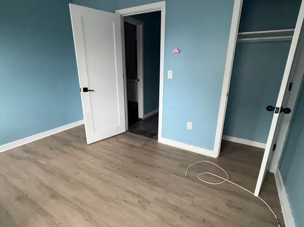 86 Sherman Avenue image 6 of 11