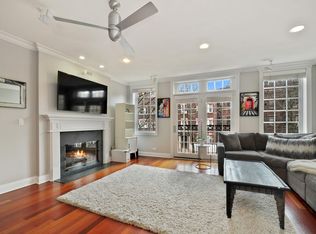 3754 N Fremont St APT 2, Chicago, IL 60613