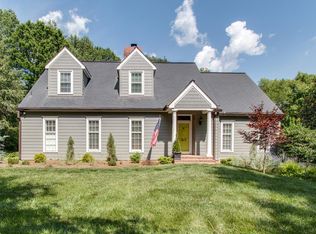 1413 Timberwood Dr, Columbia, TN 38401