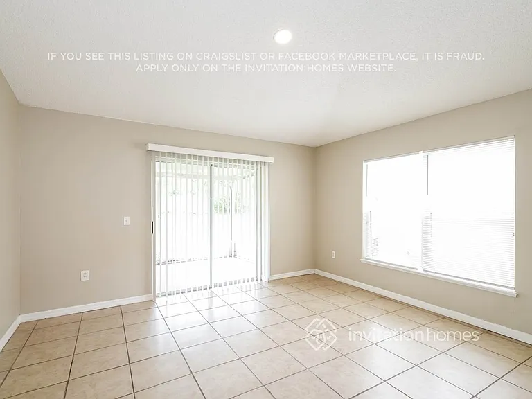 24836 Hyde Park Blvd — Photo 7