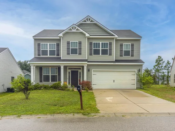 709 Turning Crest Ln, Graniteville, SC 29829