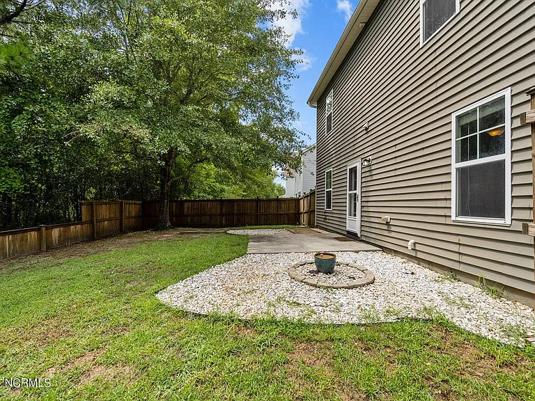 431 Bald Cypress Ln — Photo 30