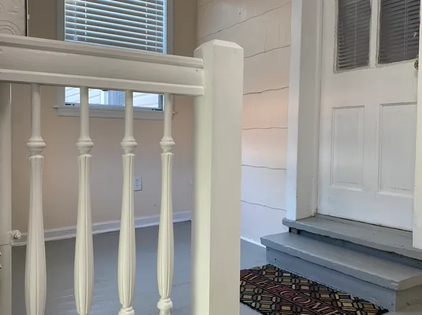 116 E Main St #2, Boyce, VA 22620