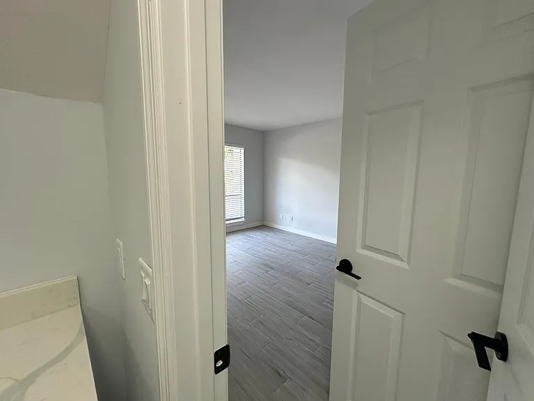 2531 Waters Edge Dr — Photo 9