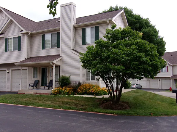 570 Windsor Dr #570, Fox Lake, IL 60020