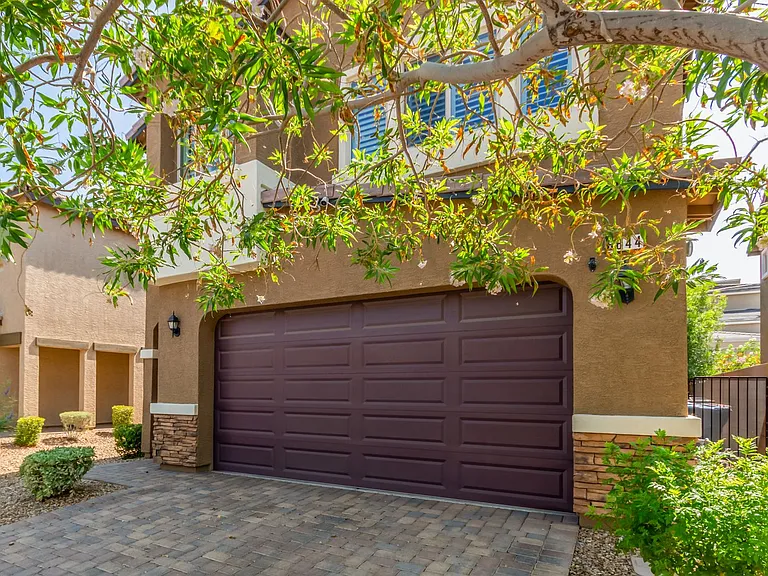 6644 Seahorse Reef St — Photo 2
