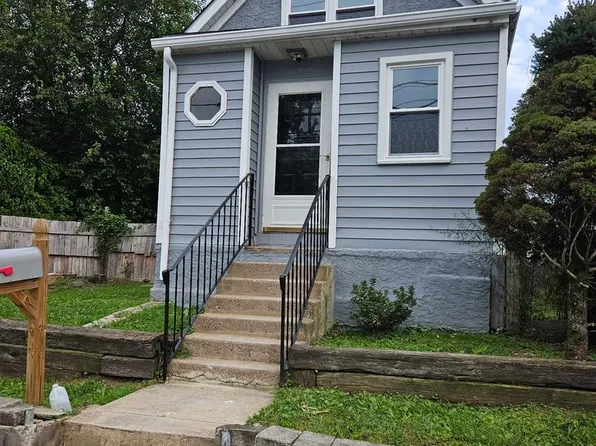 517 Johnson Ave, Upper Chichester, PA 19061