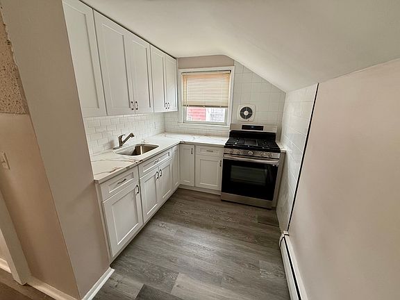 2nd image of 271 Lexington Ave Floor 2