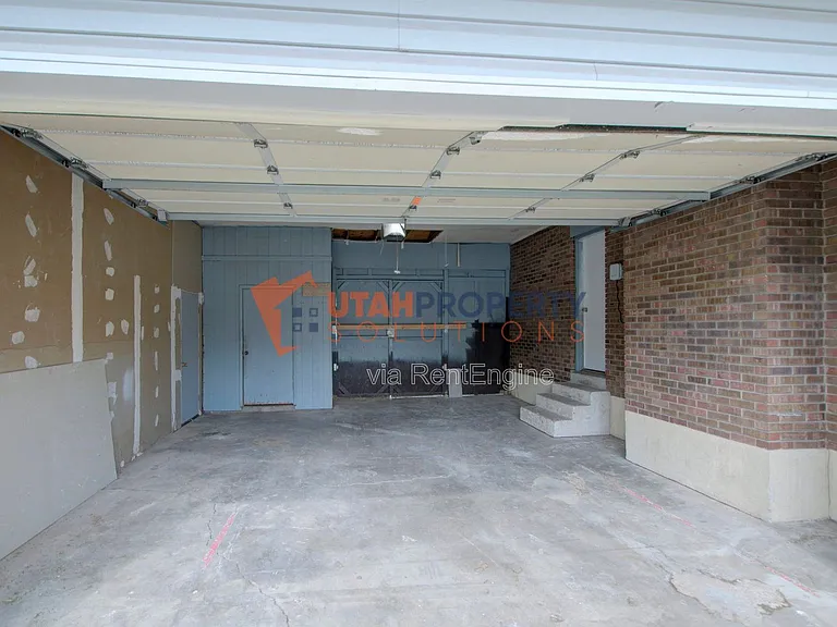1865 N 760 W — Photo 22