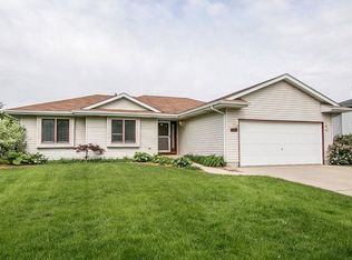 2615 John Bourg Dr, Plainfield, IL