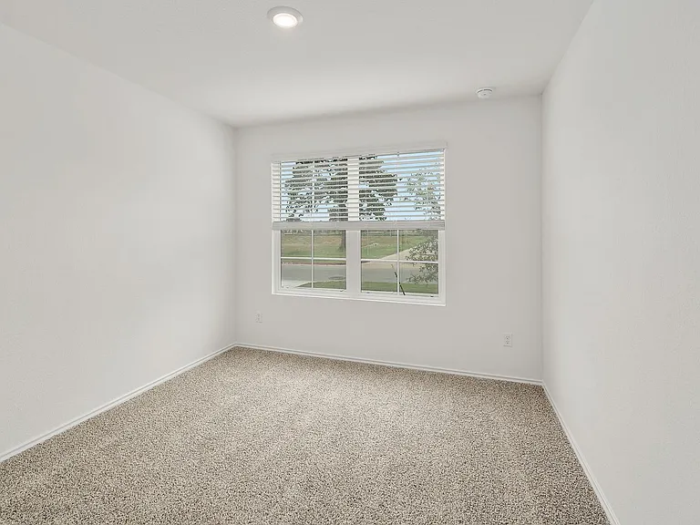 358 San Juan Trl — Photo 9