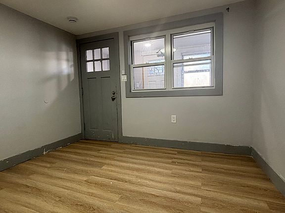5th image of 124 McAdoo Ave #2A