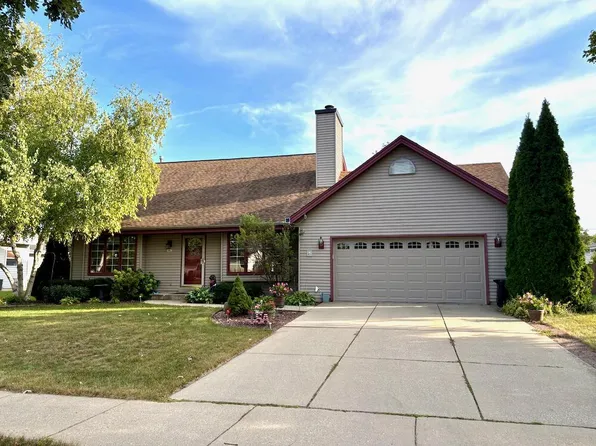 1401 East Maass DRIVE, Oak Creek, WI 53154